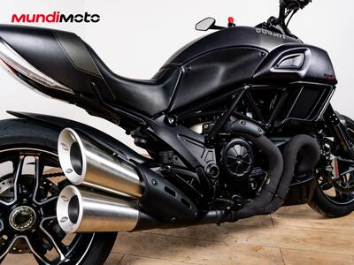 Ducati Diavel 1200 Carbon (2014 - 16) usata