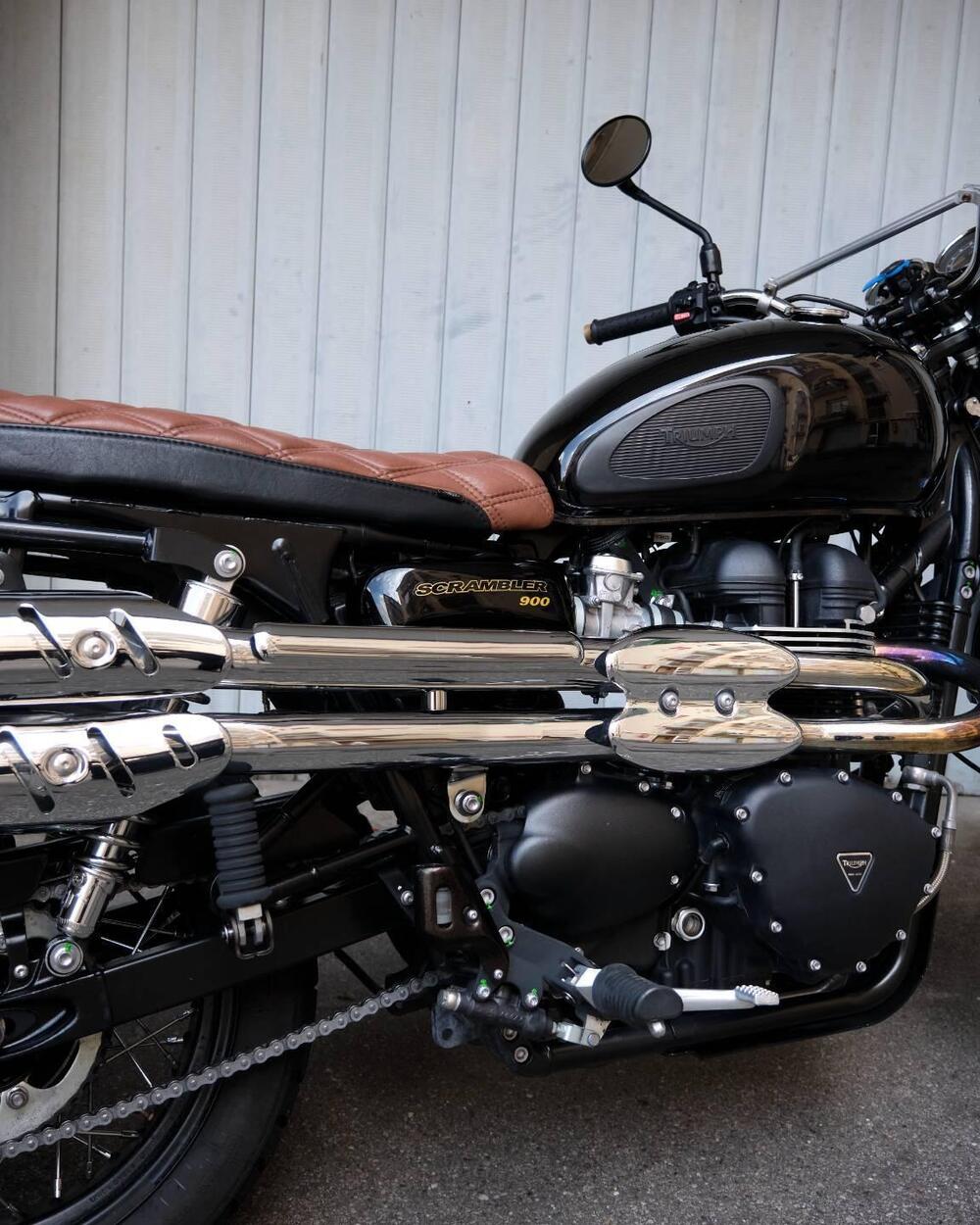 Triumph Scrambler (2006 - 17) (2)