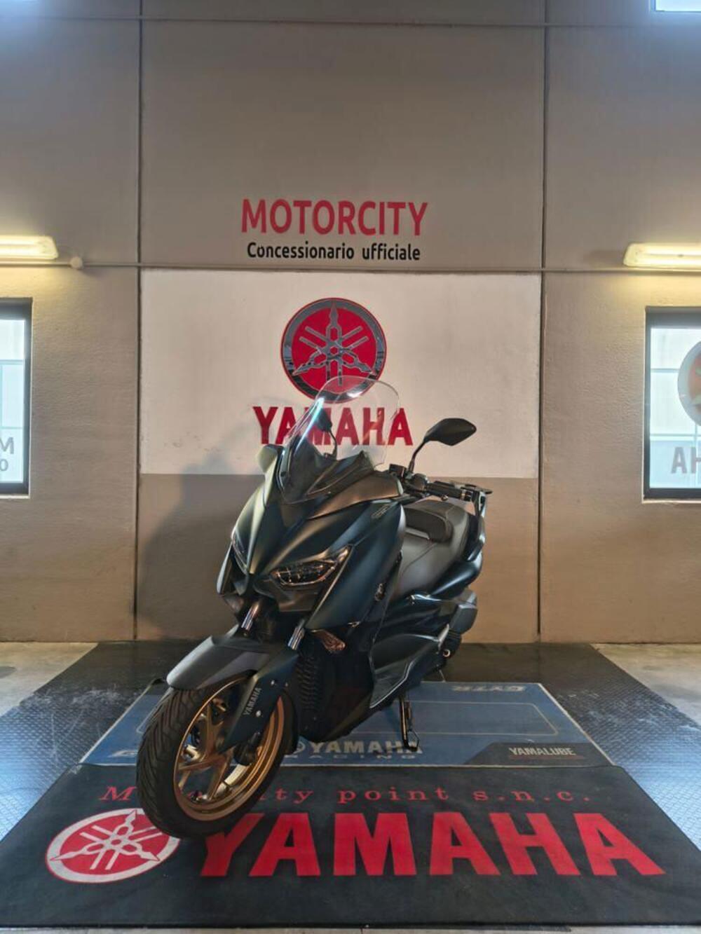 Yamaha X-Max 300 Tech Max (2021 - 24) (3)