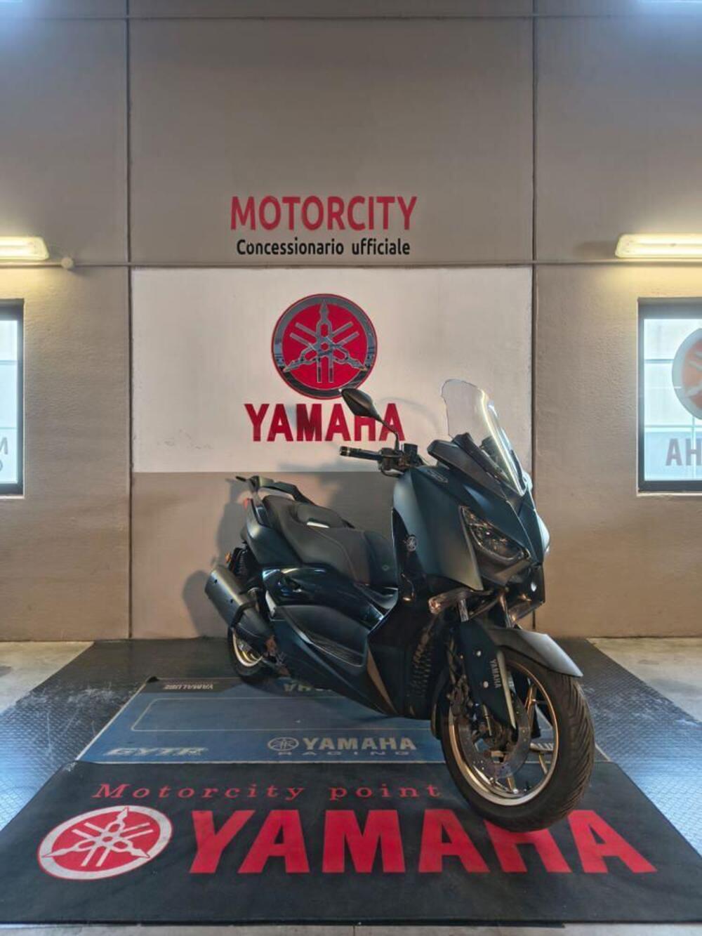 Yamaha X-Max 300 Tech Max (2021 - 24) (2)