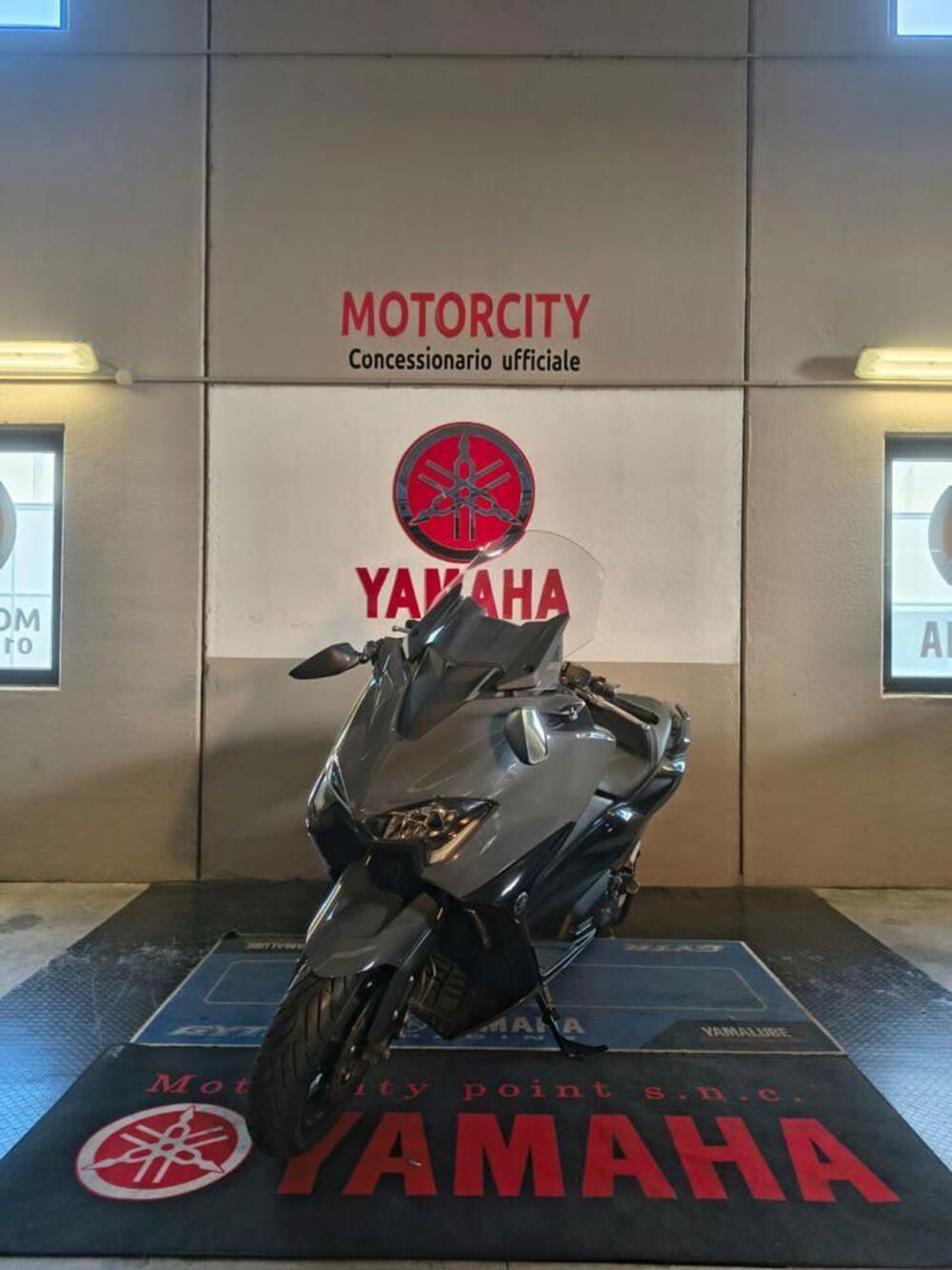 Yamaha T-Max 560 Tech Max (2021) (3)