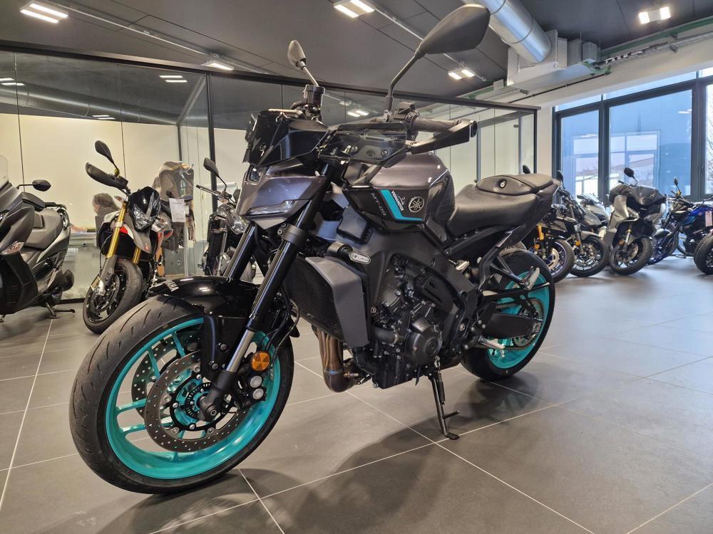 Yamaha MT-09 Y-AMT (2024 - 26)