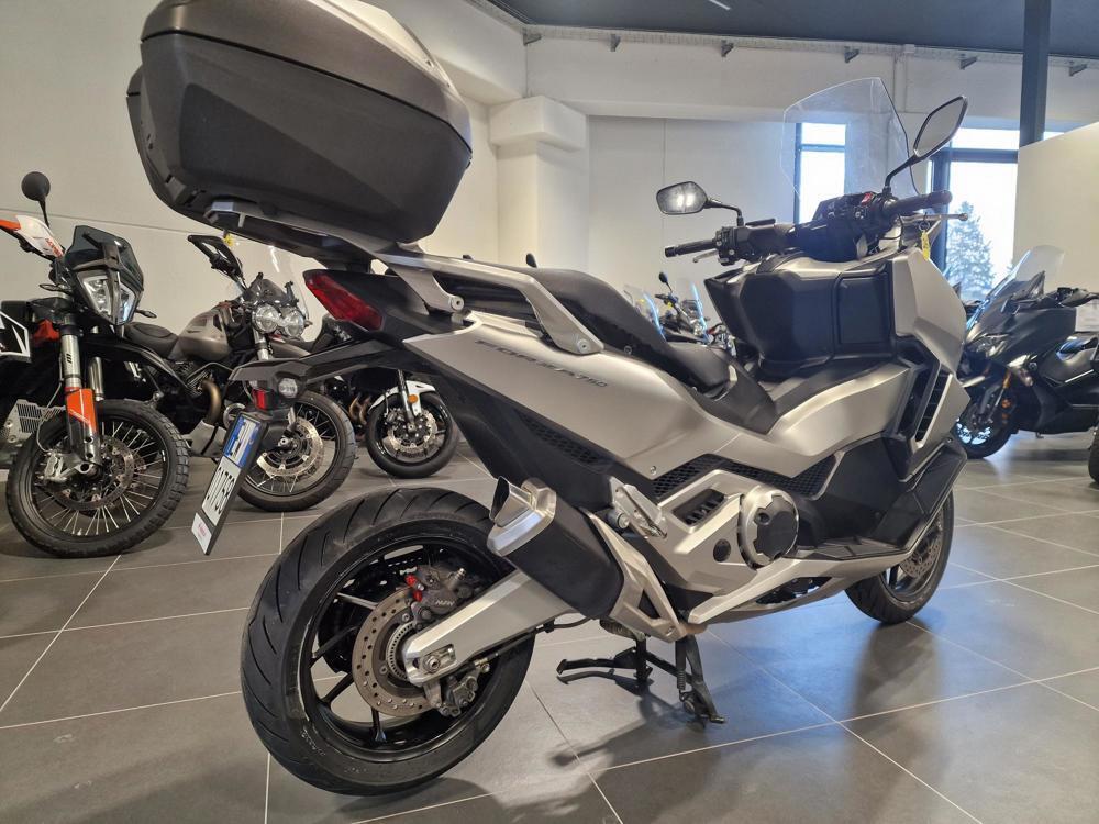 Honda Forza 750 DCT Urban (2021 - 24) (5)