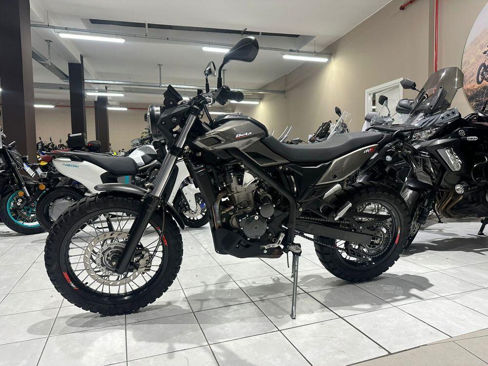 Betamotor Alp X (2024 - 26) (2)