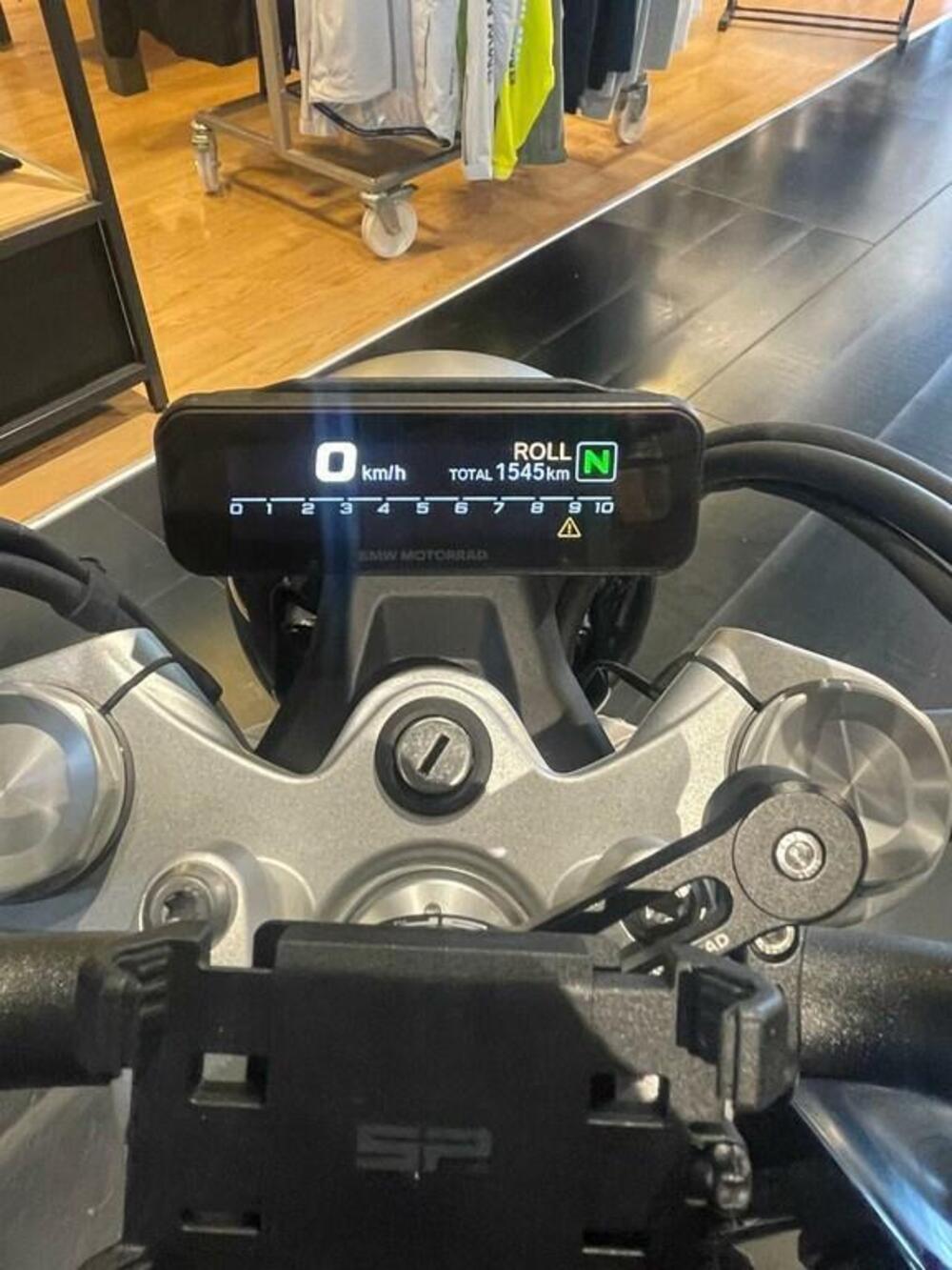 Bmw R 12 (2024 - 26) (2)