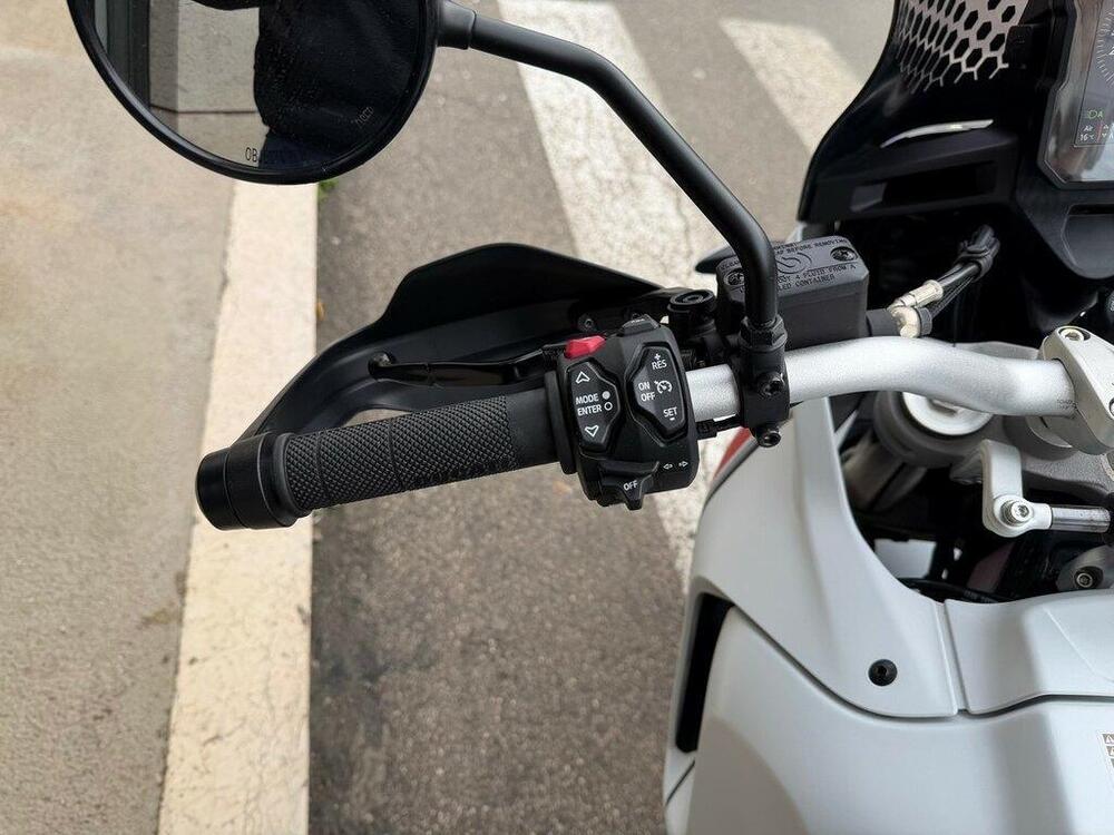 Ducati DesertX (2022 - 25) (10)