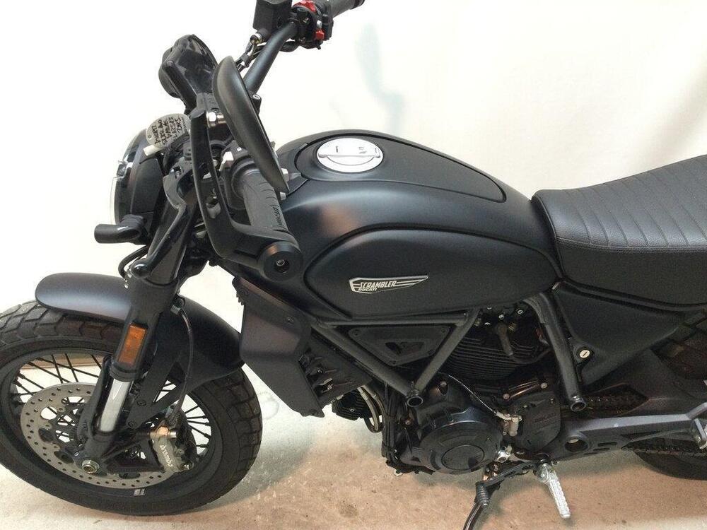 Ducati Scrambler 800 Icon Dark (2025 - 26) (9)