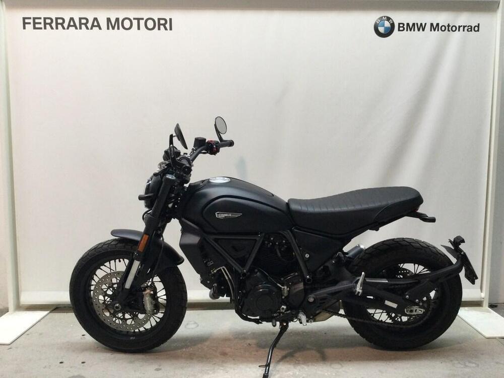 Ducati Scrambler 800 Icon Dark (2025 - 26) (3)