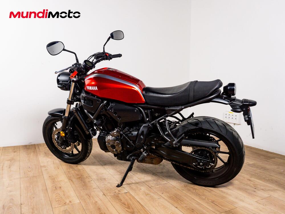 Yamaha XSR 700 (2021) (7)