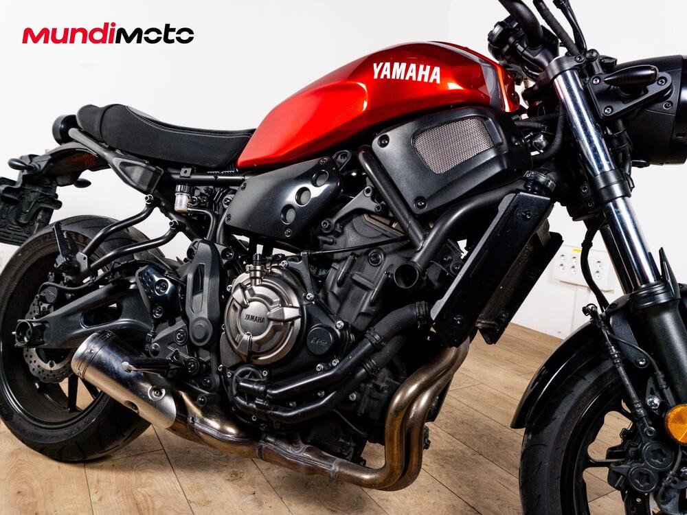 Yamaha XSR 700 (2021) (5)