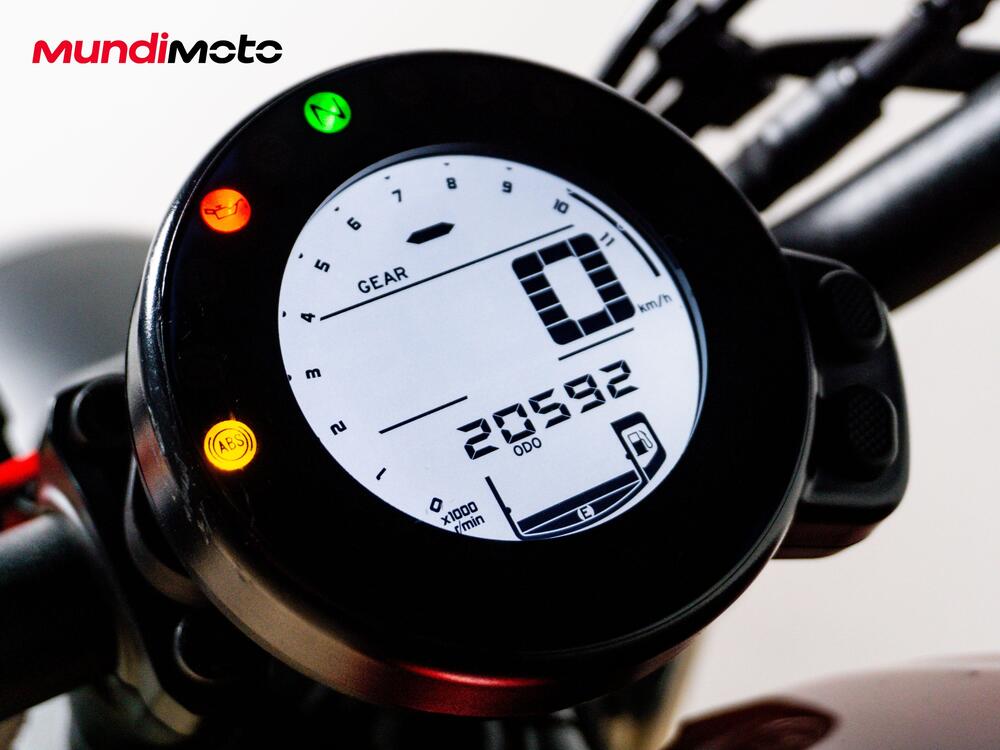 Yamaha XSR 700 (2021) (12)