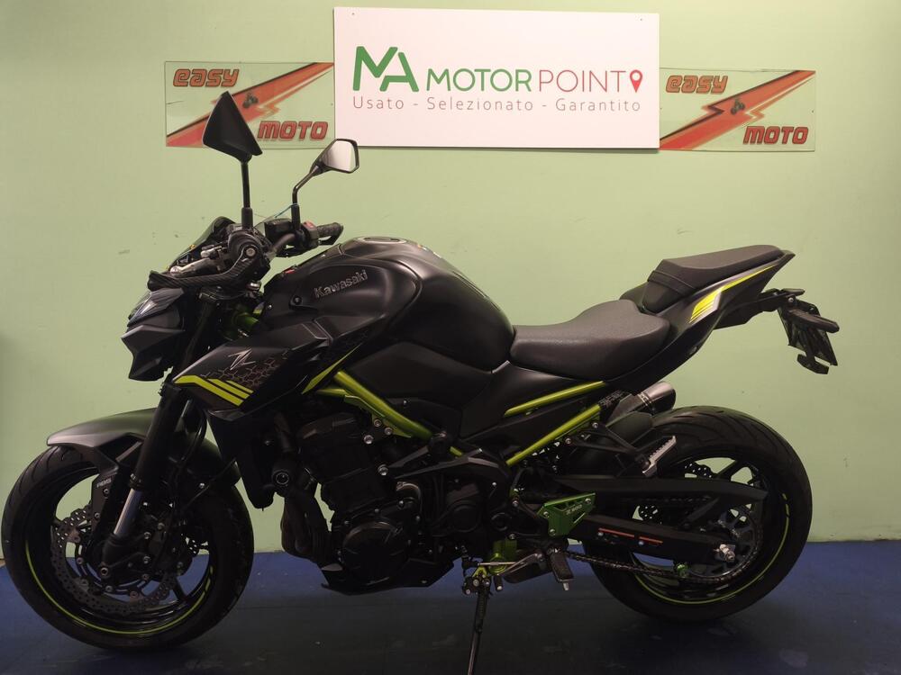Kawasaki Z 900 Performance (2021 - 24) (4)