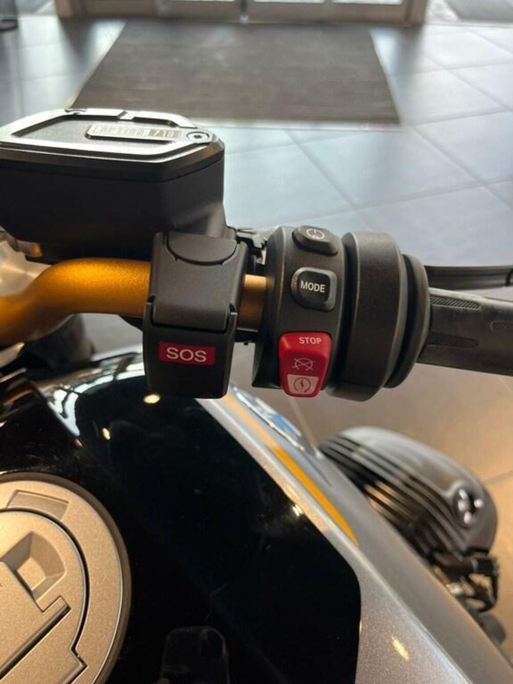 Bmw R 12 (2024 - 26) (3)