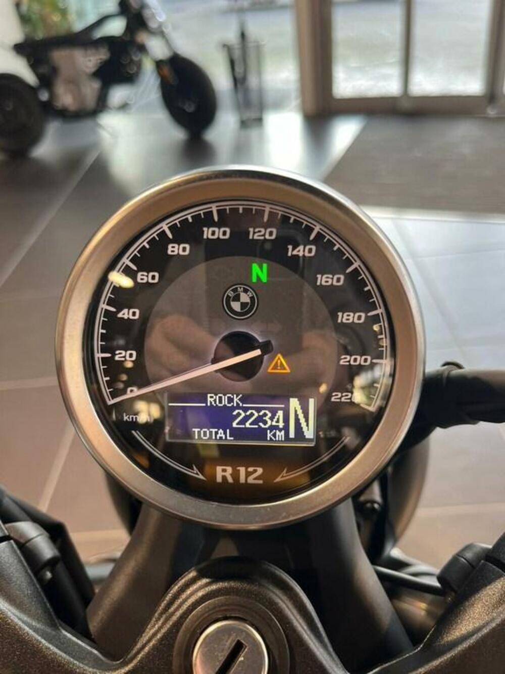 Bmw R 12 (2024 - 26) (4)