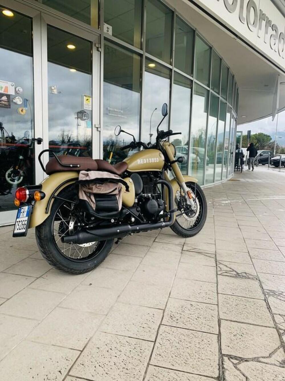 Royal Enfield Classic 350 (2021 - 26) (8)
