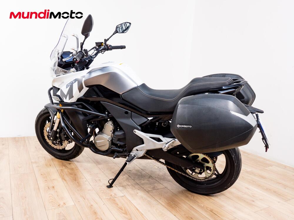 CFMOTO 650MT (2019 - 20) (7)