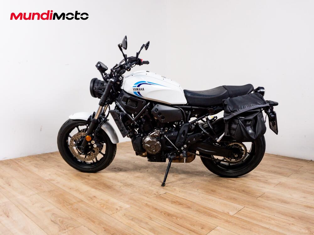 Yamaha XSR 700 (2022 - 26) (6)