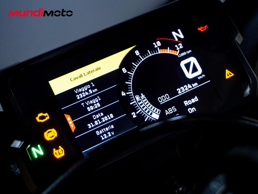 KTM RC 390 (2022 - 26) (12)