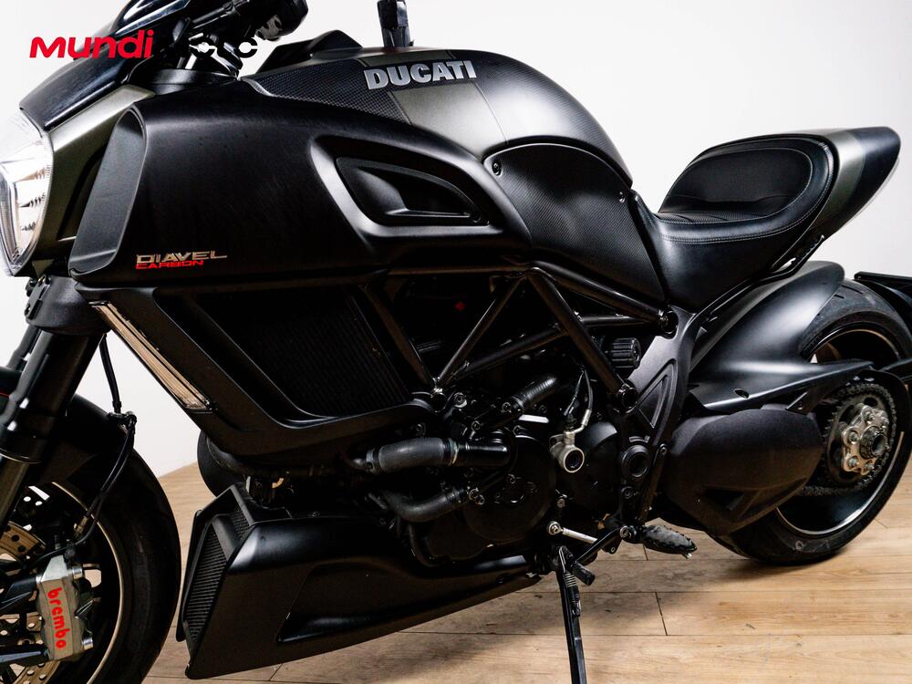Ducati Diavel 1200 Carbon (2014 - 16) (9)