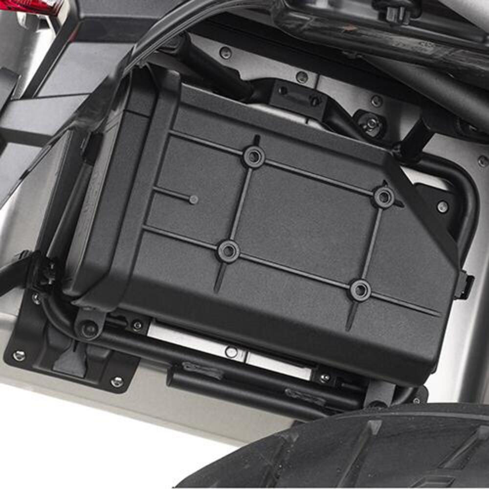 Givi S250KIT Kit attacco universale per il fissagg