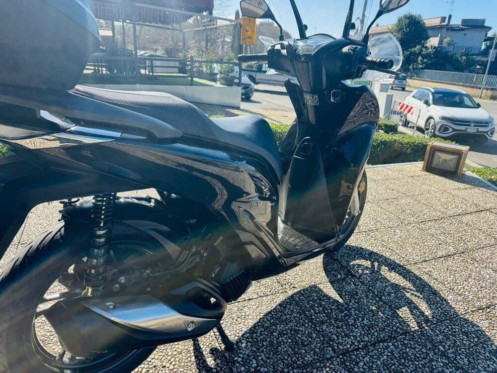 Honda SH 150i (2024 - 25) (11)