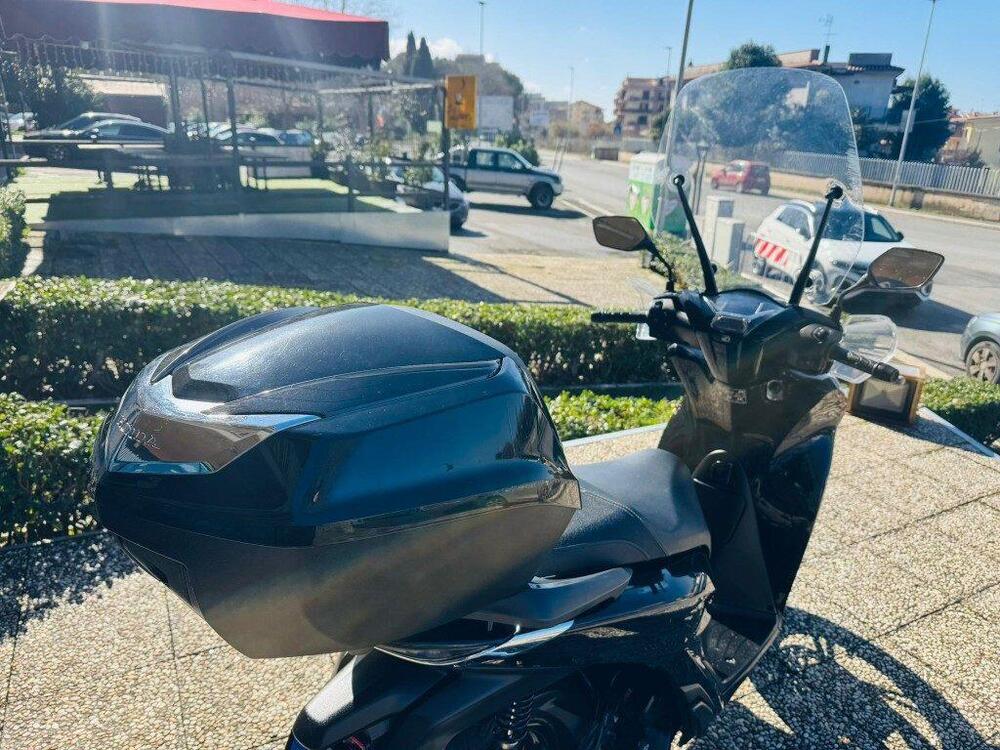 Honda SH 150i (2024 - 25) (5)