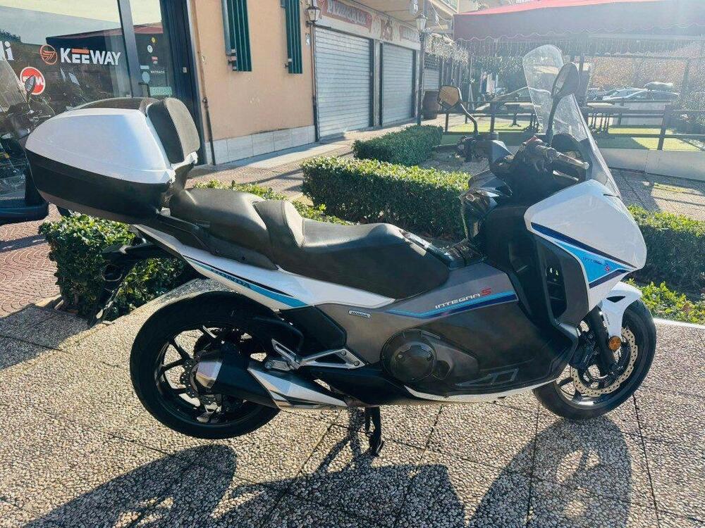 Honda Integra 750 DCT (2016 - 17) (7)