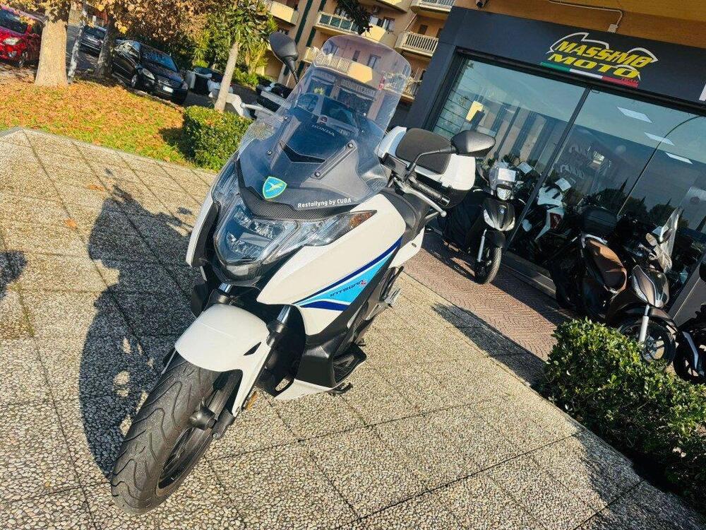 Honda Integra 750 DCT (2016 - 17) (9)