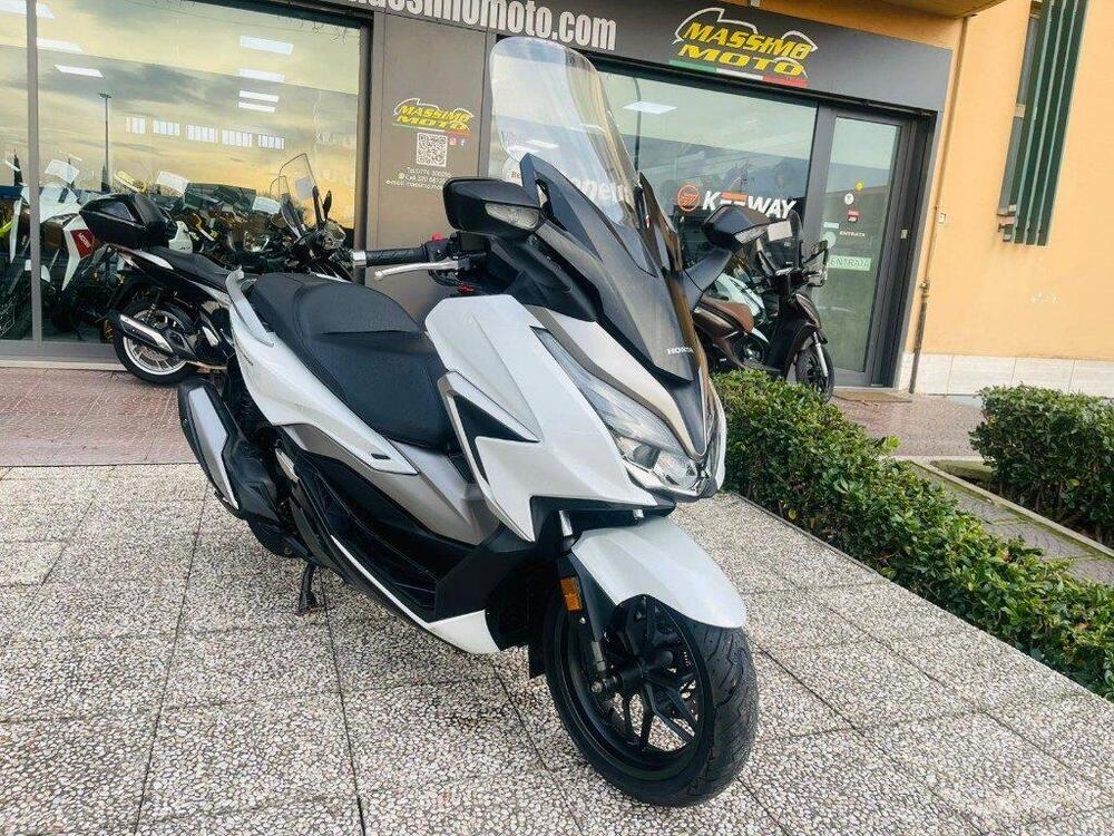 Honda Forza 350 (2022 - 24) (14)