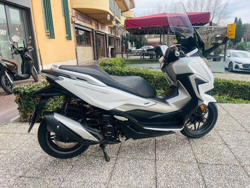 Honda Forza 350 (2022 - 24) (11)