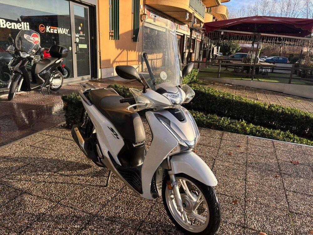 Honda SH 150 i (2017 - 19) (2)