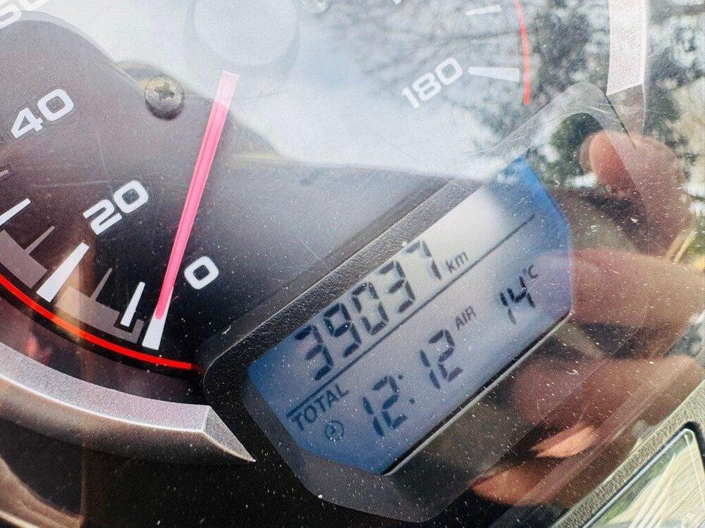 Honda SH 300 i ABS (2016 - 20) (8)