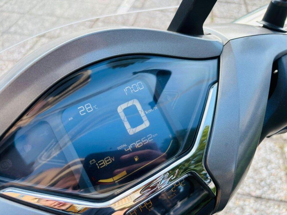 Honda SH 350 (2021 - 24) (12)