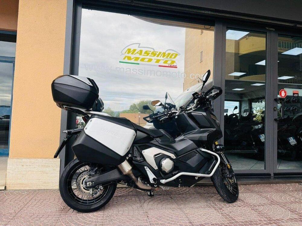 Honda X-ADV 750 DCT Travel (2021 - 24) (3)