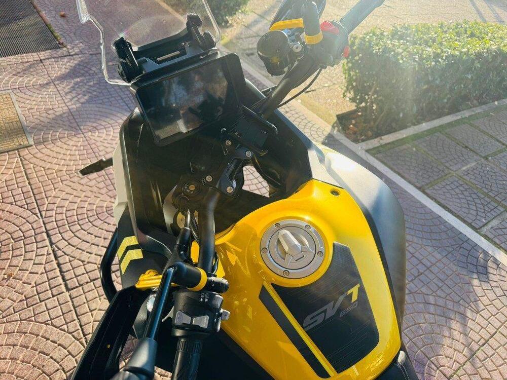 QJ Motor SVT 650 X (2024) (4)