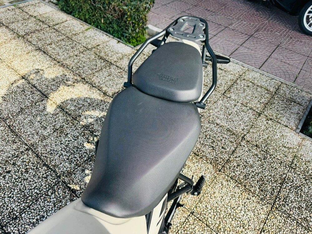 Royal Enfield Himalayan 450 (2024 - 26) (8)