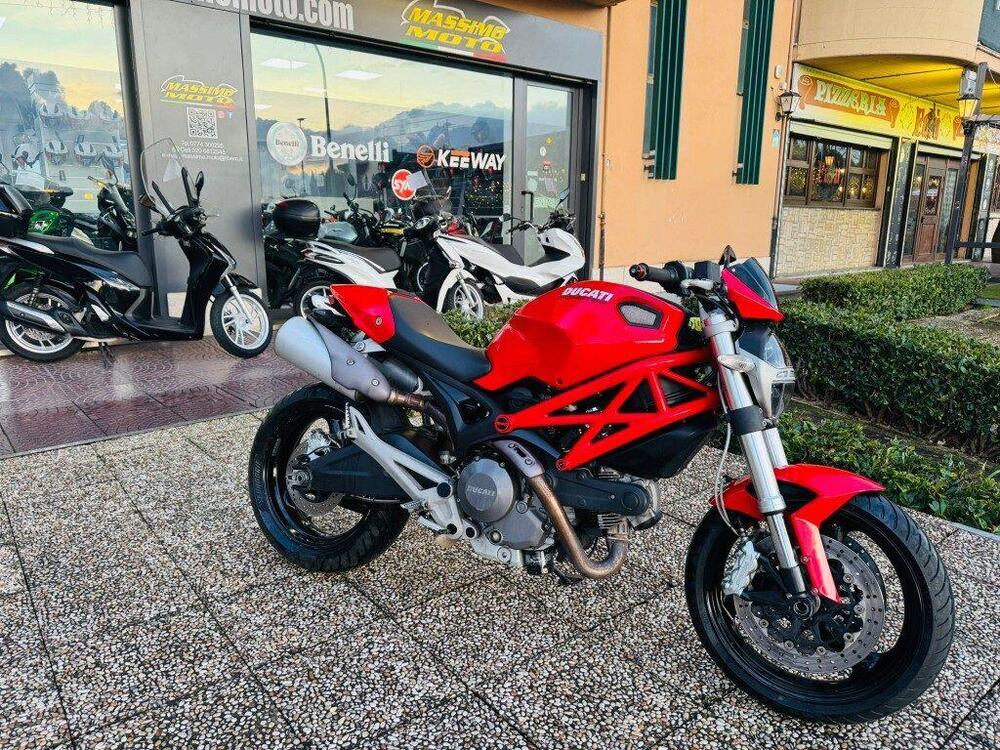 Ducati Monster 696 (2008 - 13) (8)