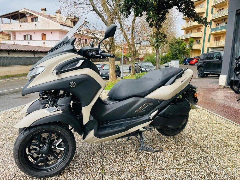Yamaha Tricity 300 (2021 - 24) (13)