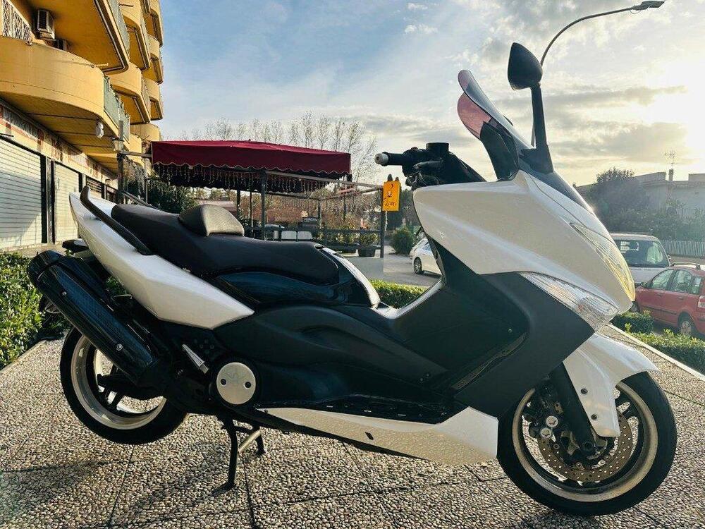Yamaha T-Max 500 White Max (2010 - 11) (2)