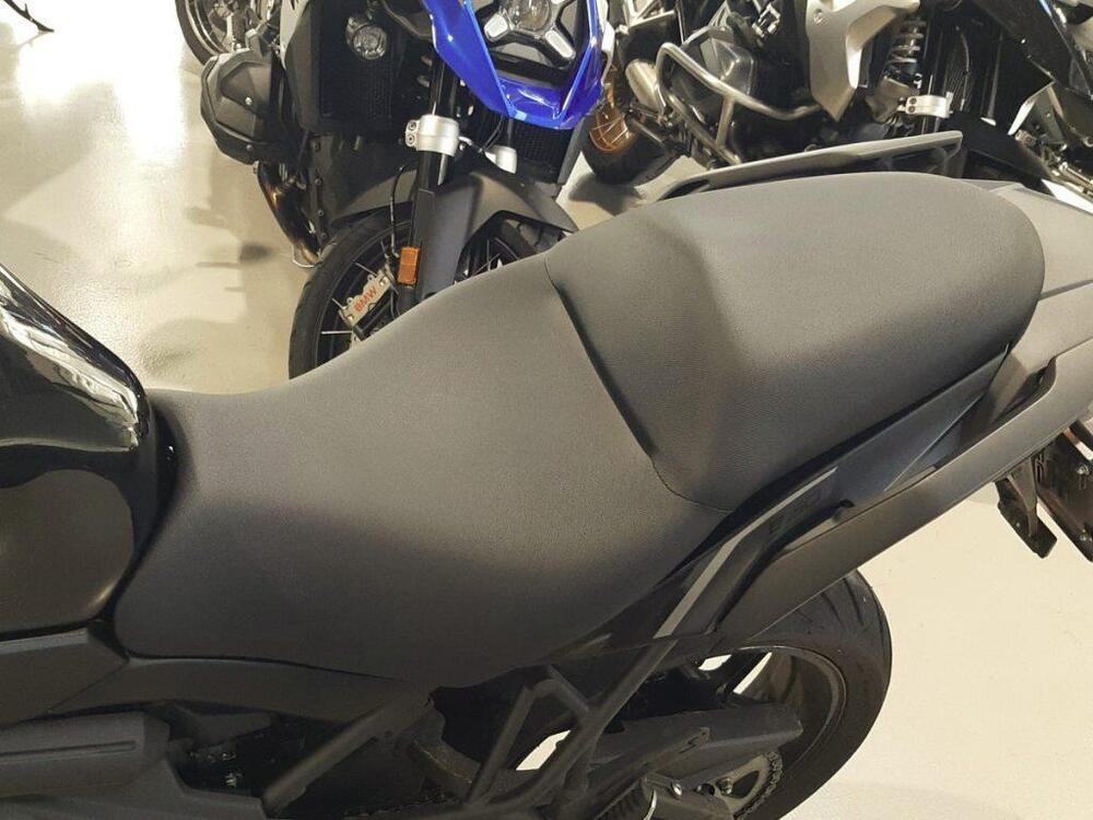 Kawasaki Versys 650 (2025 - 26) (5)