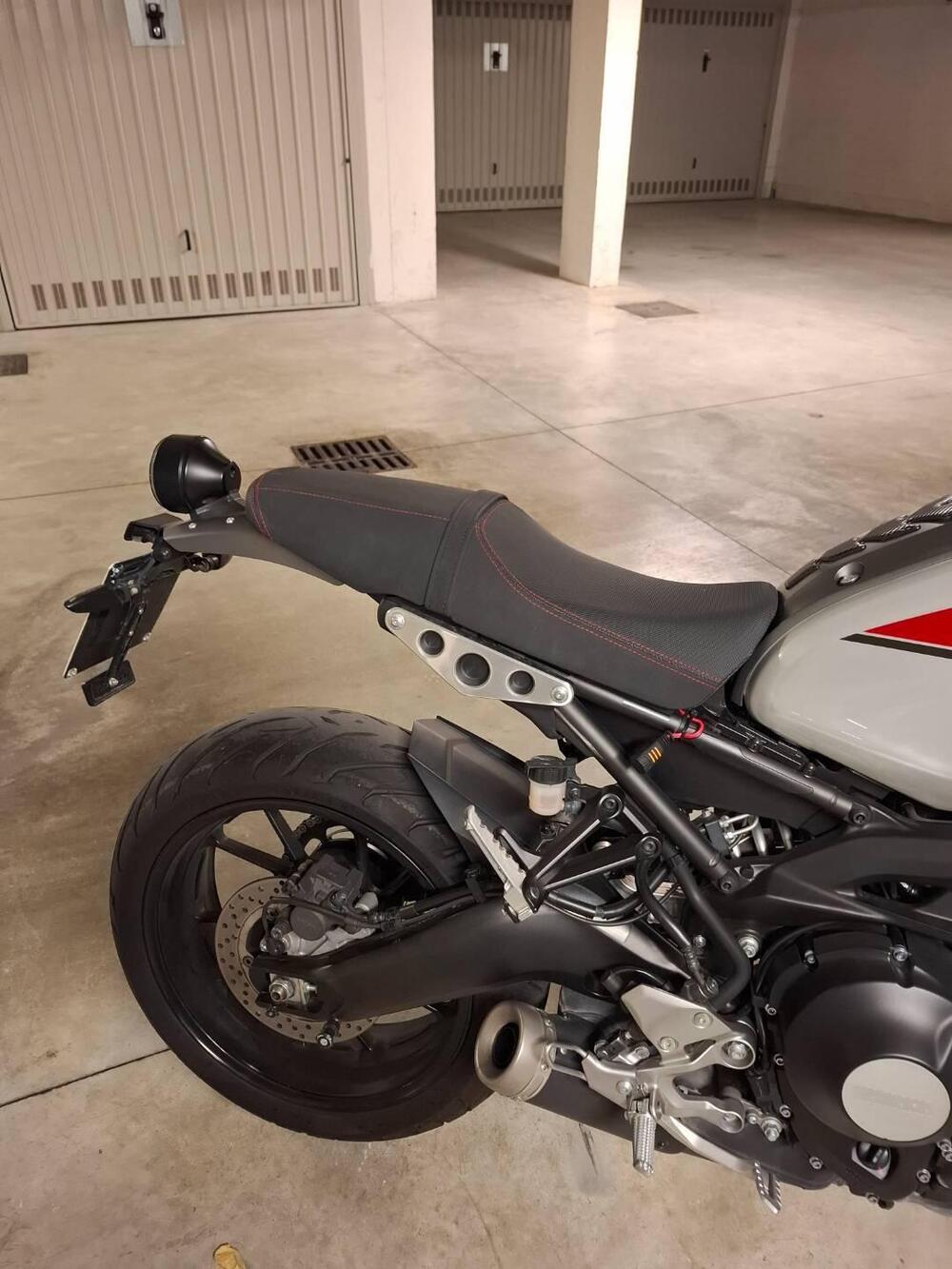 Yamaha XSR 900 ABS (2016 - 20) (4)