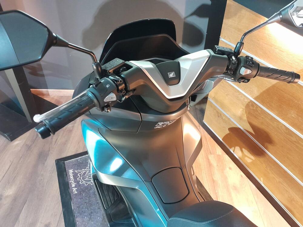 Honda PCX 125 (2025 - 26) (8)