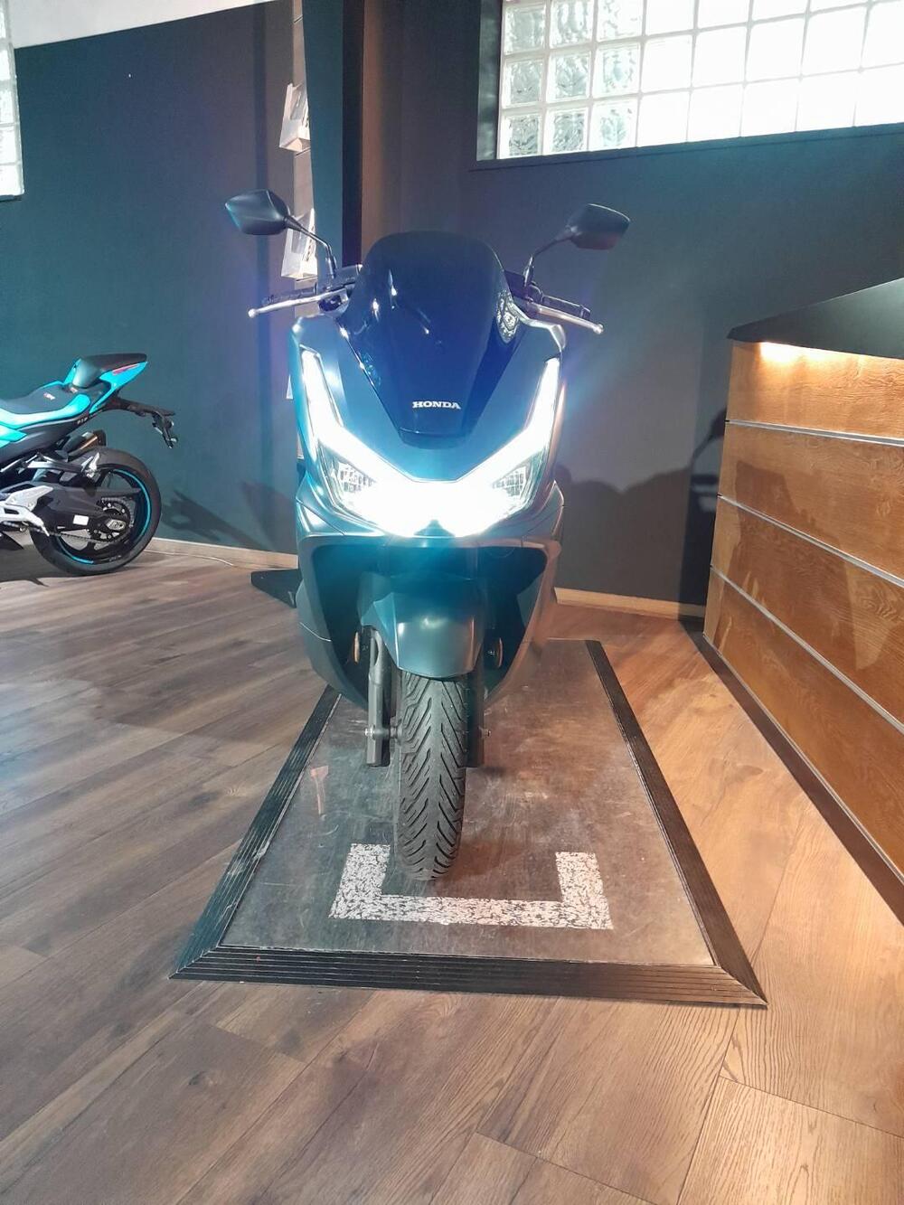 Honda PCX 125 (2025 - 26) (12)