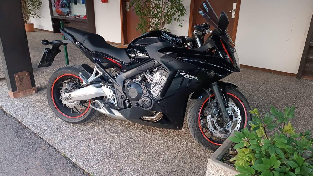 Honda CBR 650 F (2017 - 18)