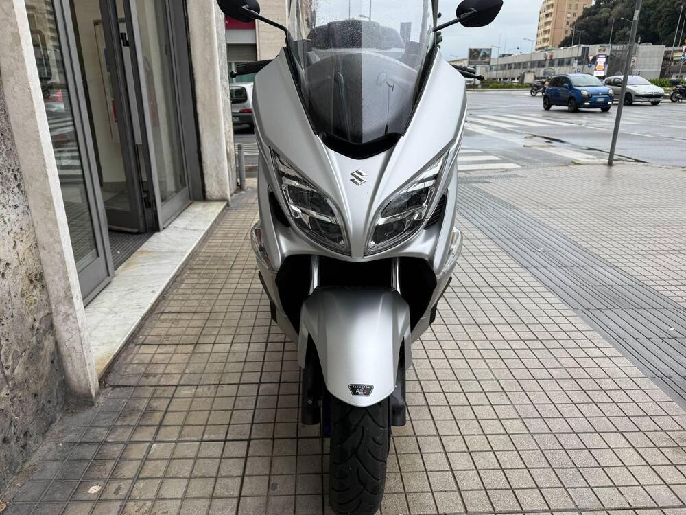 Suzuki Burgman 400 (2022 - 24) (2)