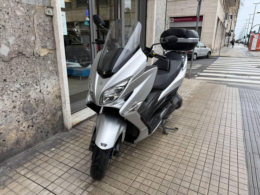 Suzuki Burgman 400 (2022 - 24) (4)