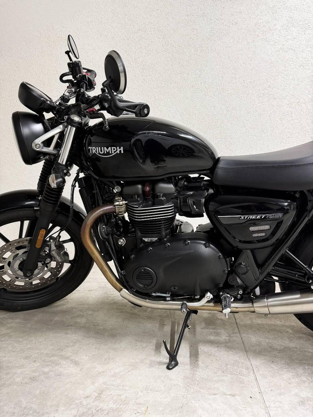 Triumph Speed Twin 900 (2023 - 24) (3)