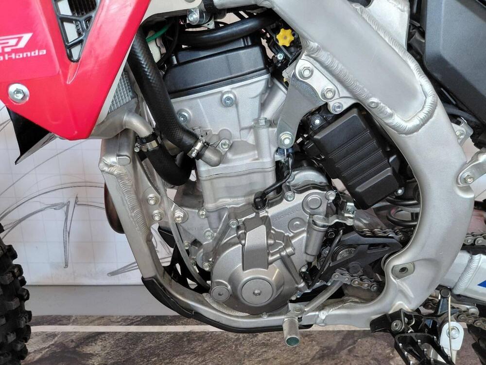 Honda CRF 250 RX Enduro (2025) (2)