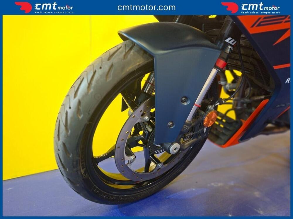 KTM RC 125 (2022 - 26) (13)