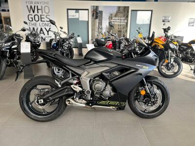 Triumph Daytona 660 (2024 - 26) usata